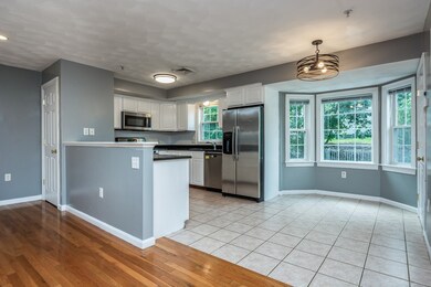 2 Ricciuti Dr unit 5, Quincy, MA 02169 - photo 4