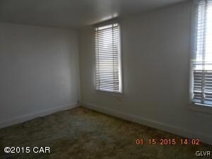 616 E Bertsch St, Lansford, PA 18232 - photo 6