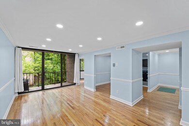 485 N Armistead St unit 201, Alexandria, VA 22312 - photo 6