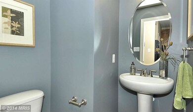 1404 Scheer St, Brunswick, MD 21716 - photo 6