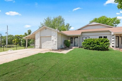 1602 N Hickory Ave, Broken Arrow, OK 74012 - photo 2