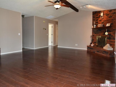 1204 S 33rd St, Broken Arrow, OK 74014 - photo 6