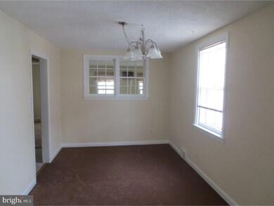 819 Colwell Rd, Swarthmore, PA 19081 - photo 4