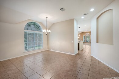 13128 Mystic Saddle, Helotes, TX 78023 - photo 4
