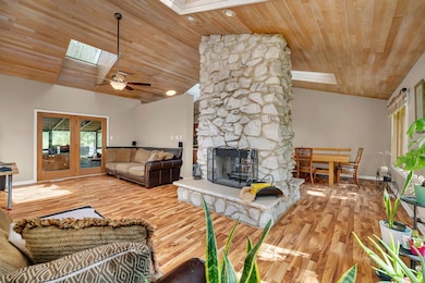 21400 Lisa Ln, Steger, IL 60475 - photo 7