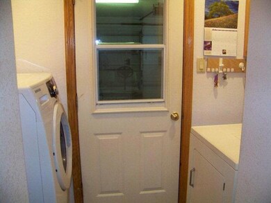 909 Katrin Dr, Alamo, TX 78516 - photo 7