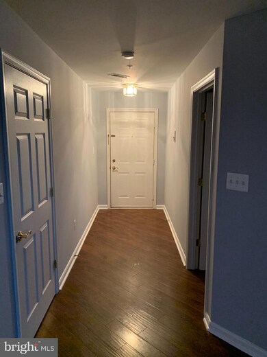 2103 Wayside Dr unit 2C, Frederick, MD 21702 - photo 2