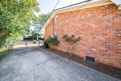 2325 Coventry Dr, Columbus, GA 31904 - photo 7