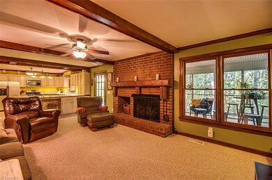 946 Monroe Ave, Asheboro, NC 27205 - photo 7