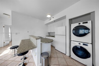 1255 Pennsylvania Ave unit 307, Miami Beach, FL 33139 - photo 6