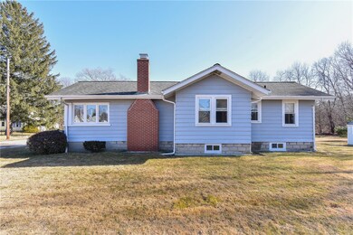 49 Titus Ln, Warwick, RI 02888 - photo 3