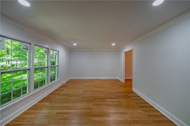 211 Cumberland Way, Anderson, SC 29621 - photo 4