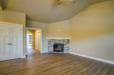 6295 Quarry Vista Dr, Fitchburg, WI 53719 - photo 4