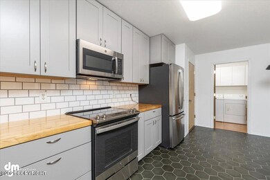 07-Kitchen 20210712-DW-2887
