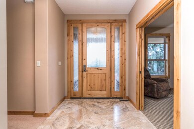 Yew Ln SW 3733 (4 of 38)