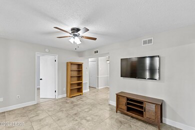 1600 Big Tree Rd Unit U3-22