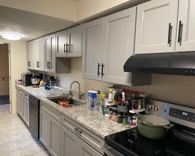 418 Webster St unit 1, Needham, MA 02494 - photo 3