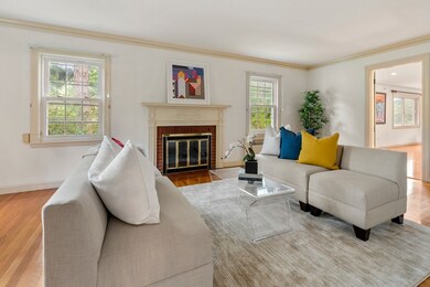 137 Temple St, West Newton, MA 02465 - photo 4