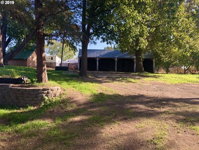 Barn