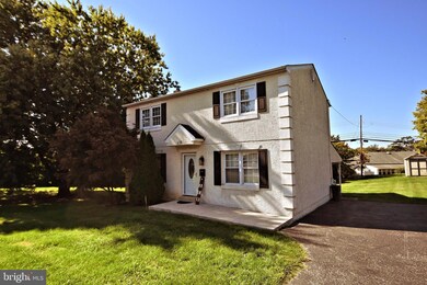 113 W North Ln, Conshohocken, PA 19428 - photo 2