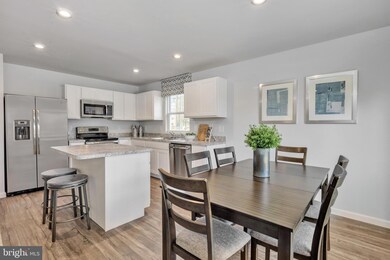 251 Diopside Dr, Chambersburg, PA 17202 - photo 4