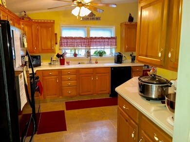 2109 Oak Point Dr, Middleboro, MA 02346 - photo 7