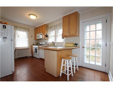 31 Grove St, Cos Cob, CT 06807 - photo 5