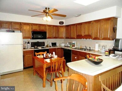 18024 Sand Wedge Dr, Hagerstown, MD 21740 - photo 5