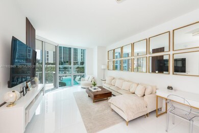 Paramount at Miami Worldcenter unit 905, Miami, FL 33132 - photo 2