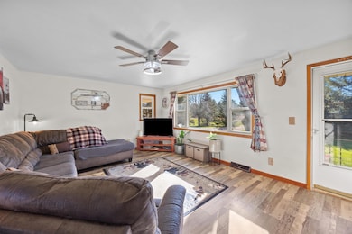 7124 State Highway 66, Custer, WI 54423 - photo 4