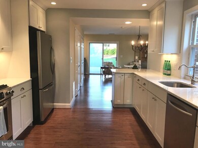 2125 Grayson Place, Falls Church, VA 22043 - photo 4