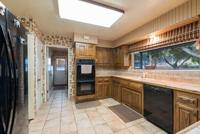289 St Andrews Way Lompoc CA-small-007-0