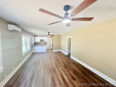 402 E St NW, Ardmore, OK 73401 - photo 2