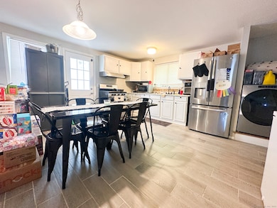 305 Mill Rock Rd unit 305, Hamden, CT 06517 - photo 3