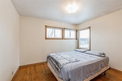 2420 2nd St SW, Cedar Rapids, IA 52404 - photo 7