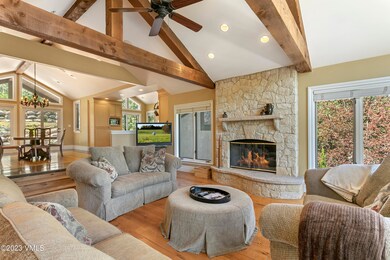 342 Eagle Dr-021