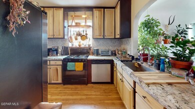 3016 Fort Blvd, El Paso, TX 79930 - photo 7