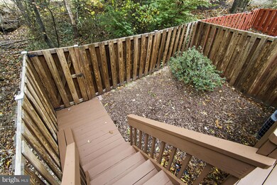 9604 Clocktower Ln, Columbia, MD 21046 - photo 4