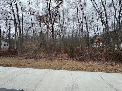 36 Lake Pkwy, Webster, MA 01570 - photo 2