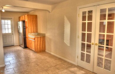 GREATROOM ENTRANCE