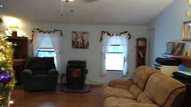 20 Ellen Brook Rd, Hillsborough, NH 03244 - photo 4