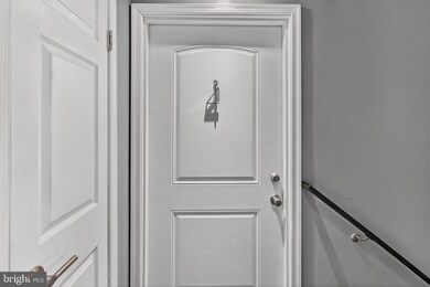 5619 1st Place NW unit 4, Washington, DC 20011 - photo 6