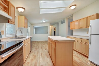 10206 290th Street Ct E, Graham, WA 98338 - photo 5