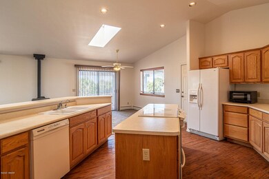 8406 Lake View Drive