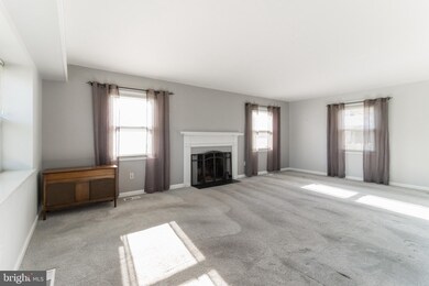 4221 Crosswick Turn, Bowie, MD 20715 - photo 4