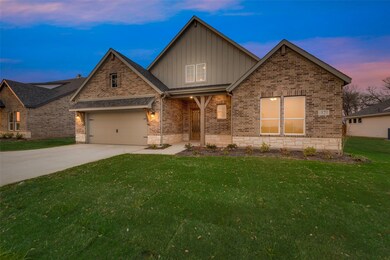 1121 Springfield Rd, Springtown, TX 76082 - photo 4