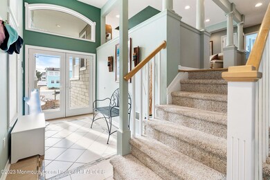 07-Foyer Stairs 2