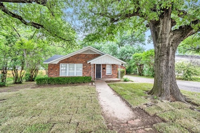 1806 S Donnybrook Ave, Tyler, TX 75701 - photo 2