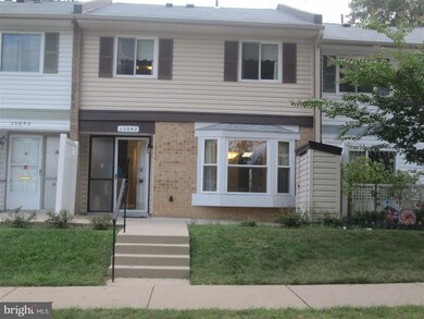 15042 Haslemere Ct, Silver Spring, MD 20906 - photo 3