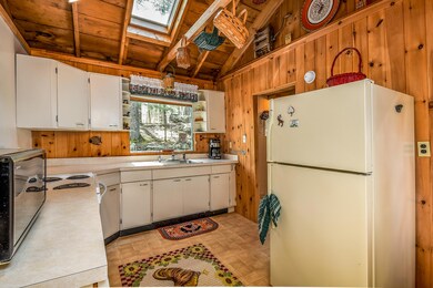 Buck & Doe Cabin